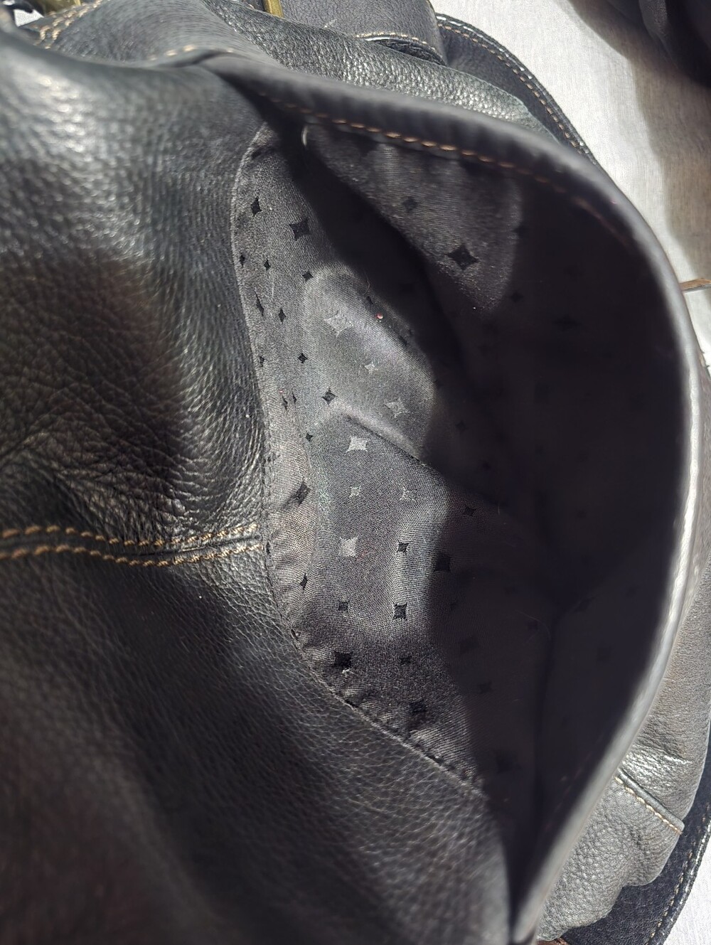 Fossil Bag - Picture 11 of 13